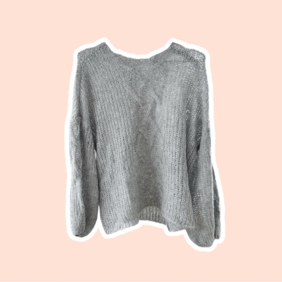 Reformation Sweaters - Reformation Vea Oversized Sweater
